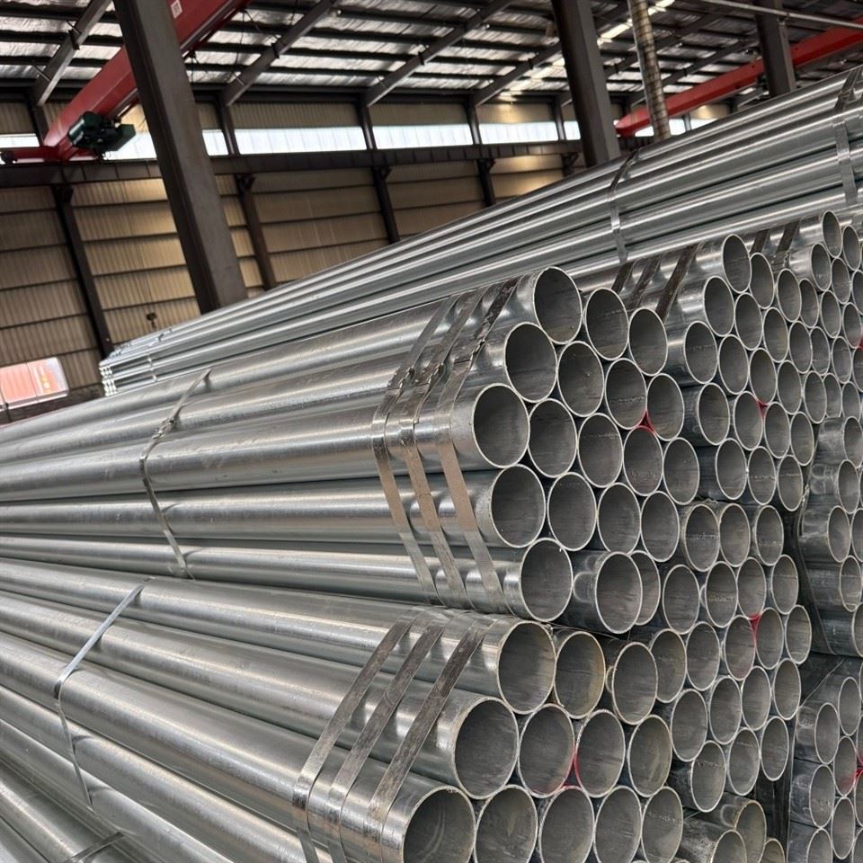 Pre-Galvanized Steel Pipe 1/2"-4" Q195 Q235 ASTM A53 Round Gi Pipe For Construction